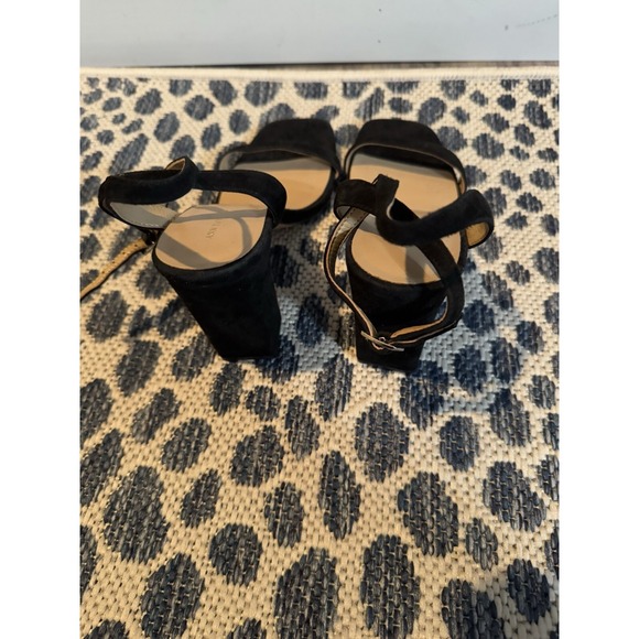 Ann Taylor Velvet Block Heel Sandals Black 7.5 - Picture 3 of 4